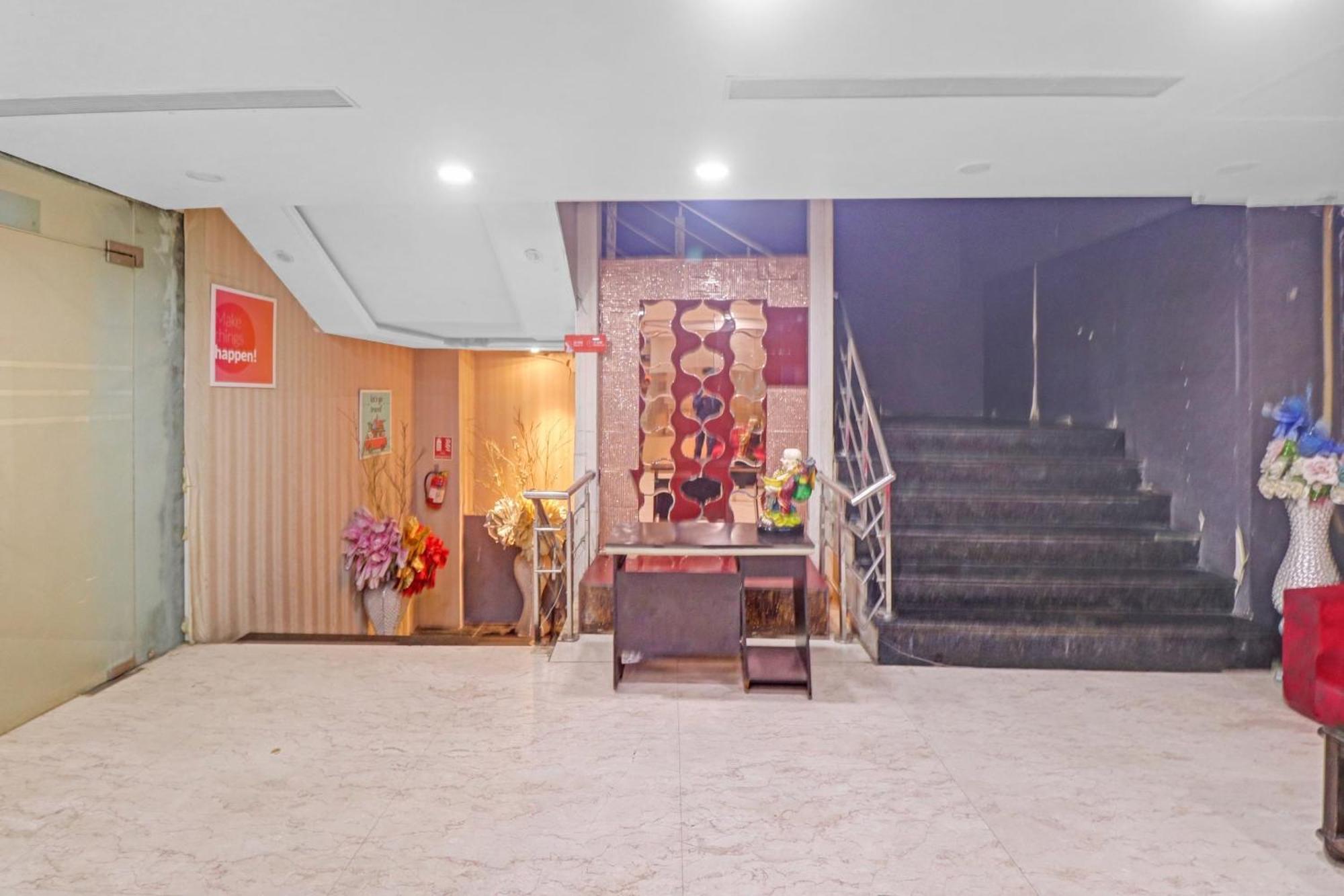 Collection O Seven Heaven Hotell New Delhi Eksteriør bilde